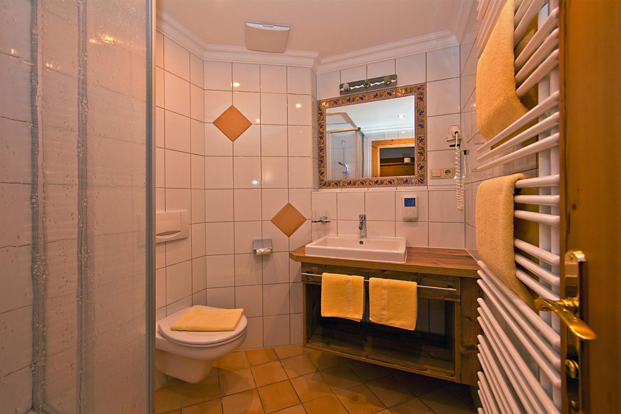 Landhotel Rauchenwalderhof Mayrhofen Habitación foto